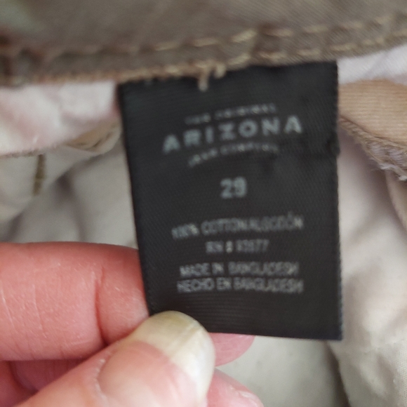 VERY NICE ARIZONA SHORTS - Picture 2 of 3